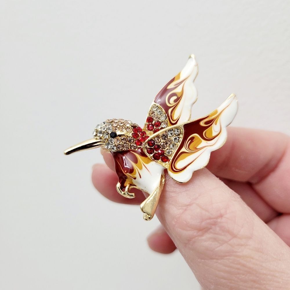 Brand New Gold Tone Hummingbird Rhinestone Brooch Pin